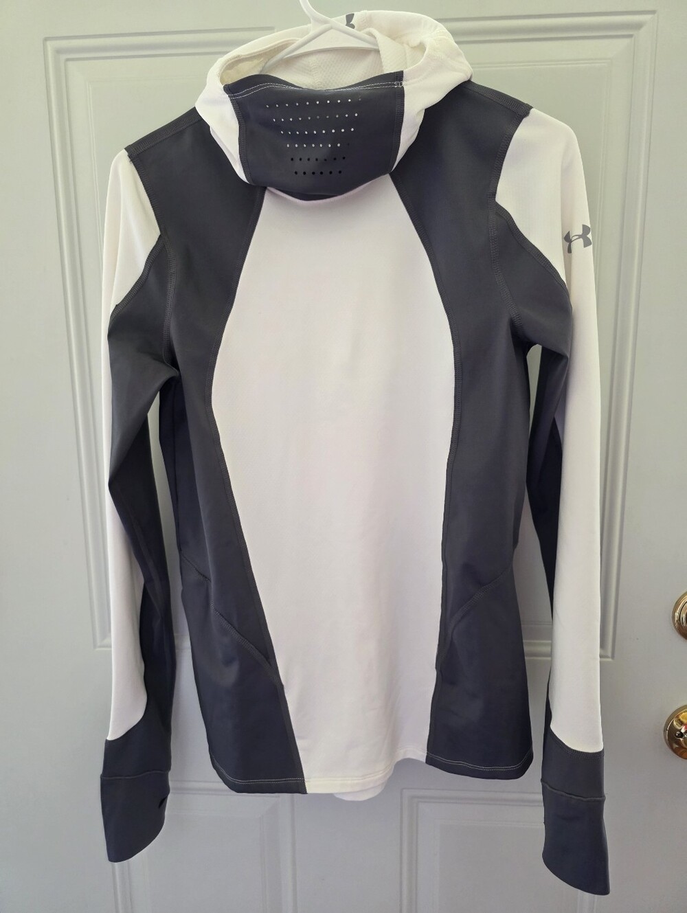 Under Armour Women’s Hooded Performance Jacket - White & Charcoal - Size Medium